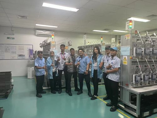 Ultime notizie aziendali su GENY Electric rafforza la collaborazione con EDMI, mette in servizio con successo il sistema di taratura del contatore di energia a tre fasi presso PT. VS in Indonesia