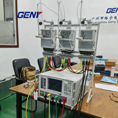 Serie YC99T    Equipaggiamento di prova portatile per contatori